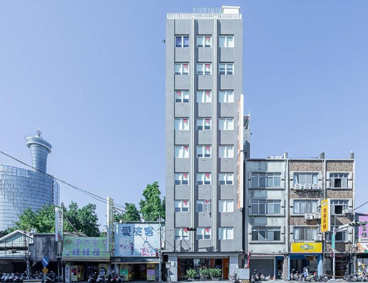 Cityinn Hotel Plus - Taichung Station Branch Exterior photo