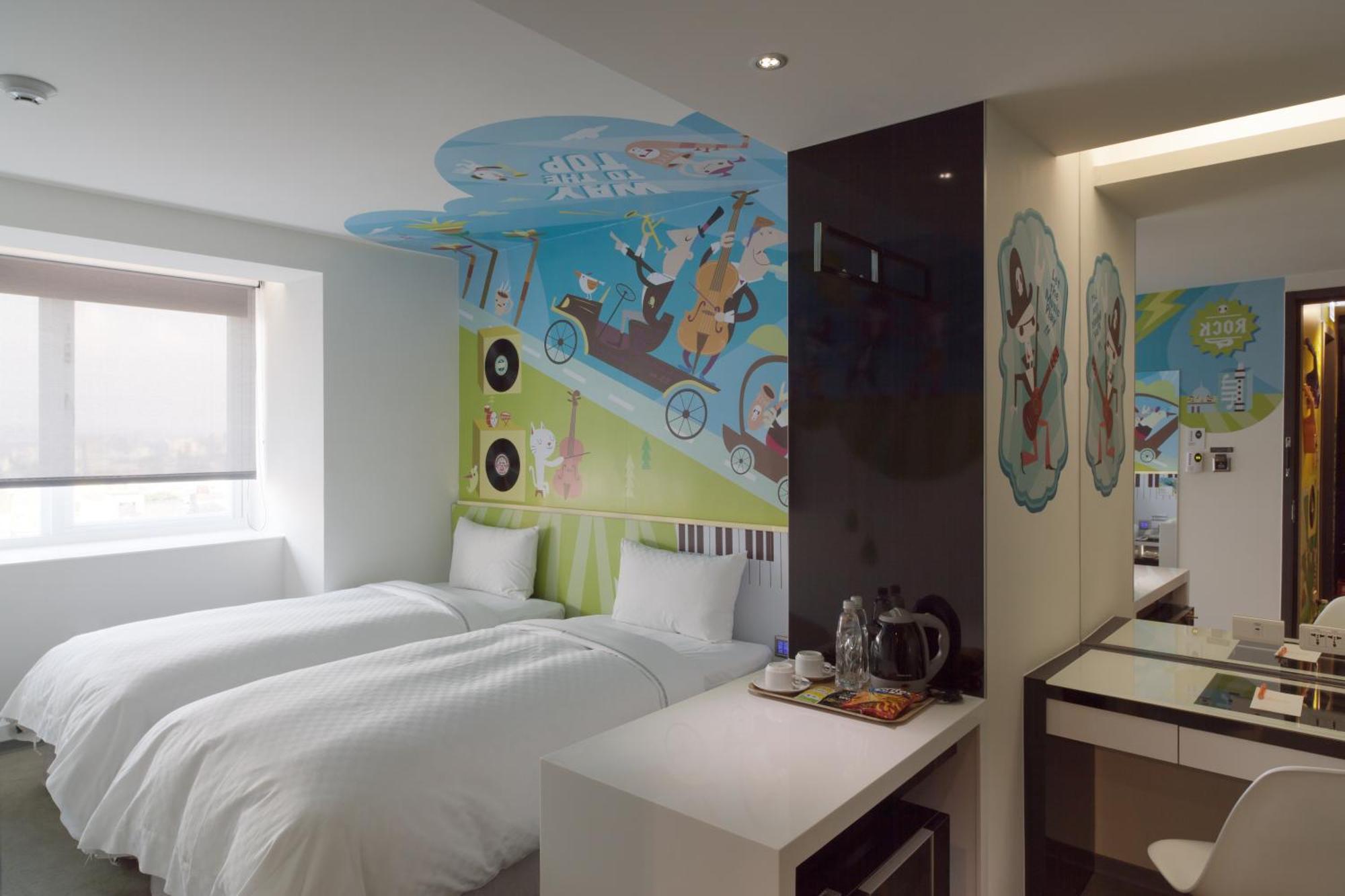Cityinn Hotel Plus - Taichung Station Branch Room photo