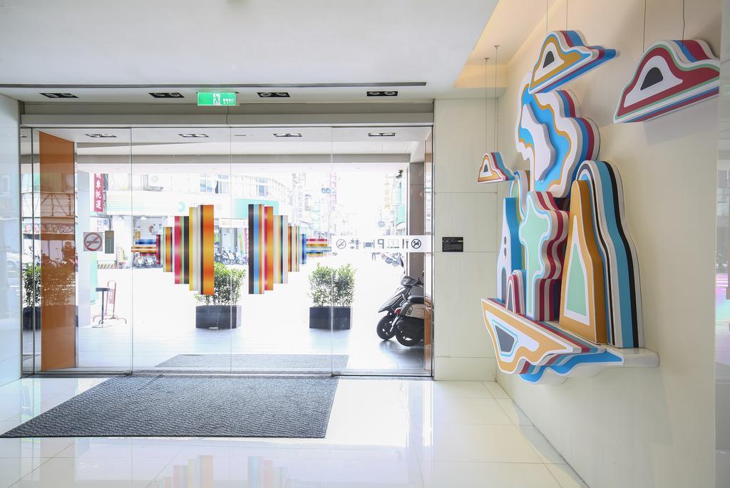 Cityinn Hotel Plus - Taichung Station Branch Exterior photo