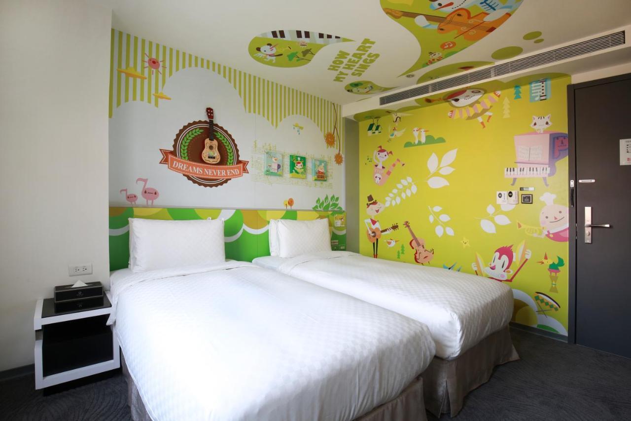 Cityinn Hotel Plus - Taichung Station Branch Exterior photo