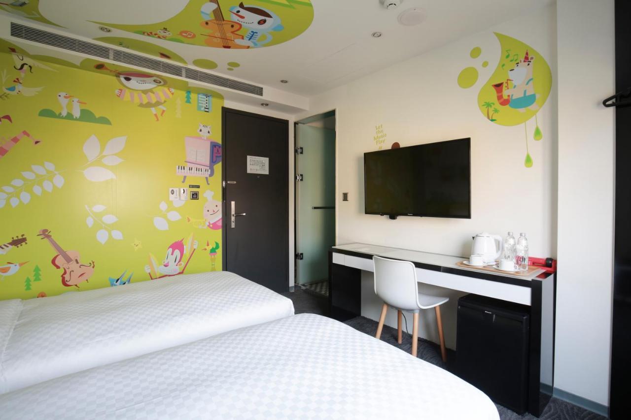 Cityinn Hotel Plus - Taichung Station Branch Exterior photo